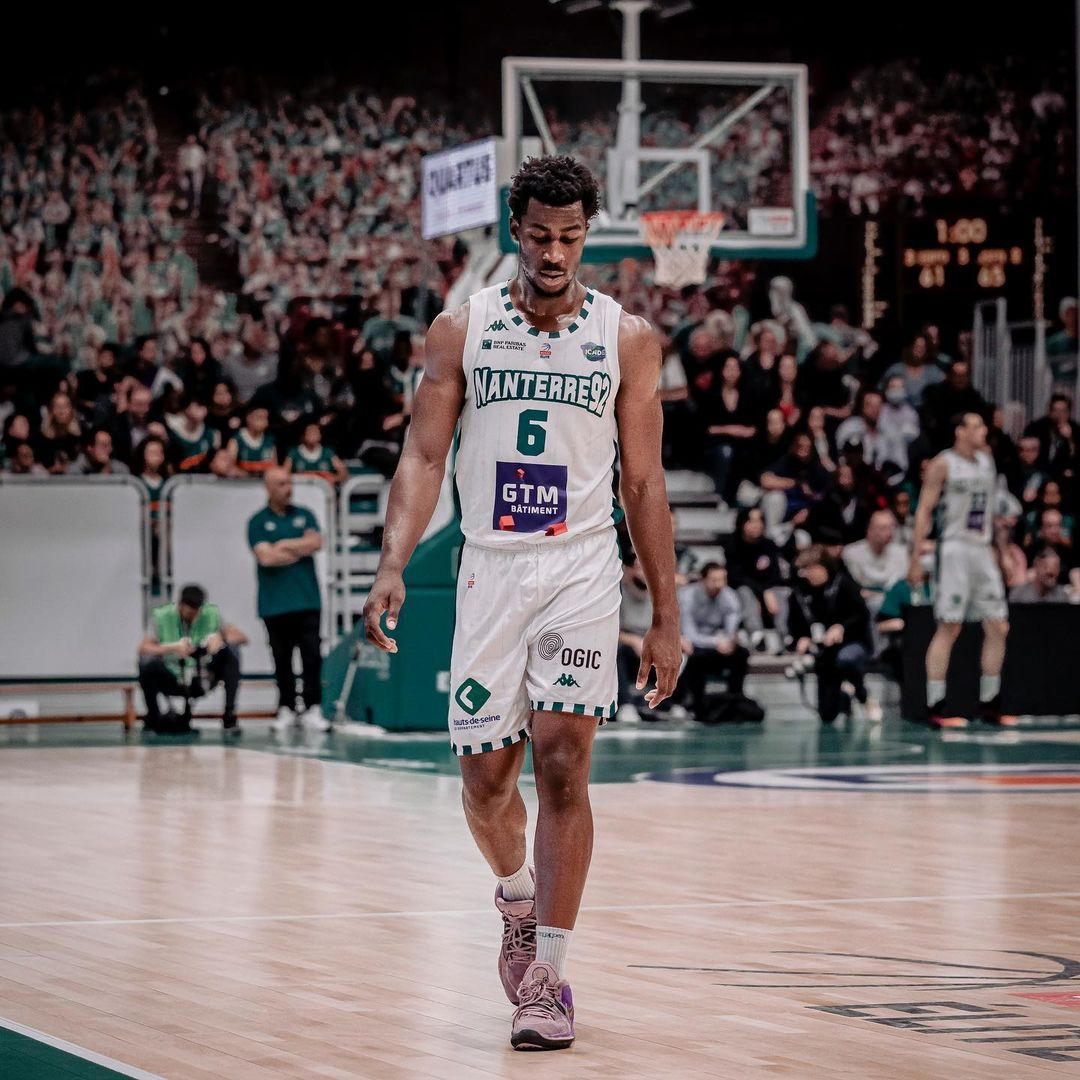 Adam Mokoka Bio: Parents, Contract, Stats & Salary