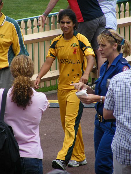 12 Best Female Bowler of All Time in Cricket