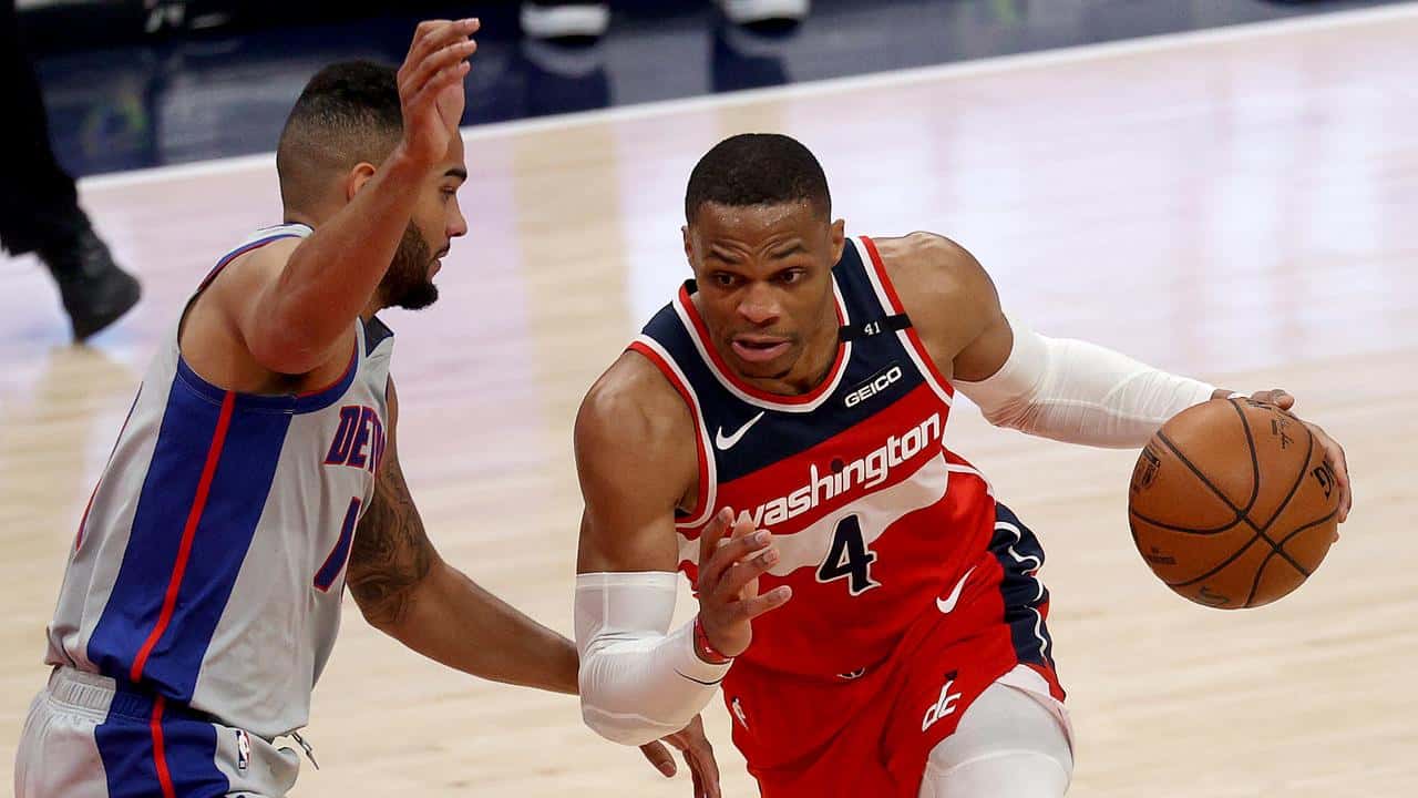 With a “mind-boggling” solo demolition, former MVP Westbrook “rewrites history”