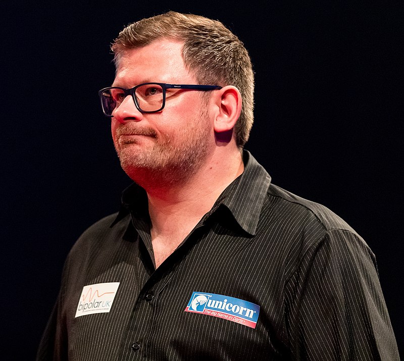 12 Top Darts Players of All Time