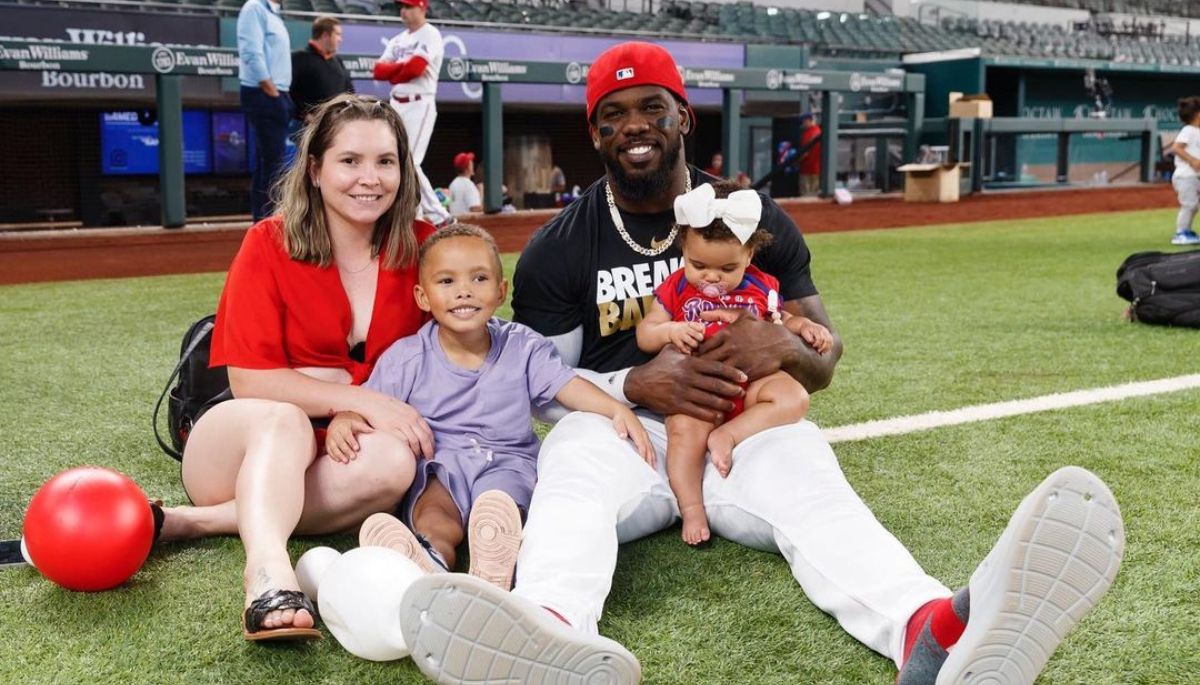 Meet Adolis Garcia Wife Yama Gonzalez: Married Life And Kids