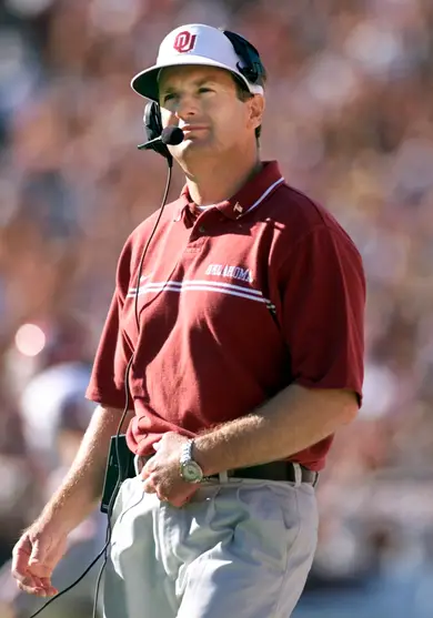 Bob Stoops Wife Carol Stoops: Arlington Renegades Head Coach Married Life And Kids