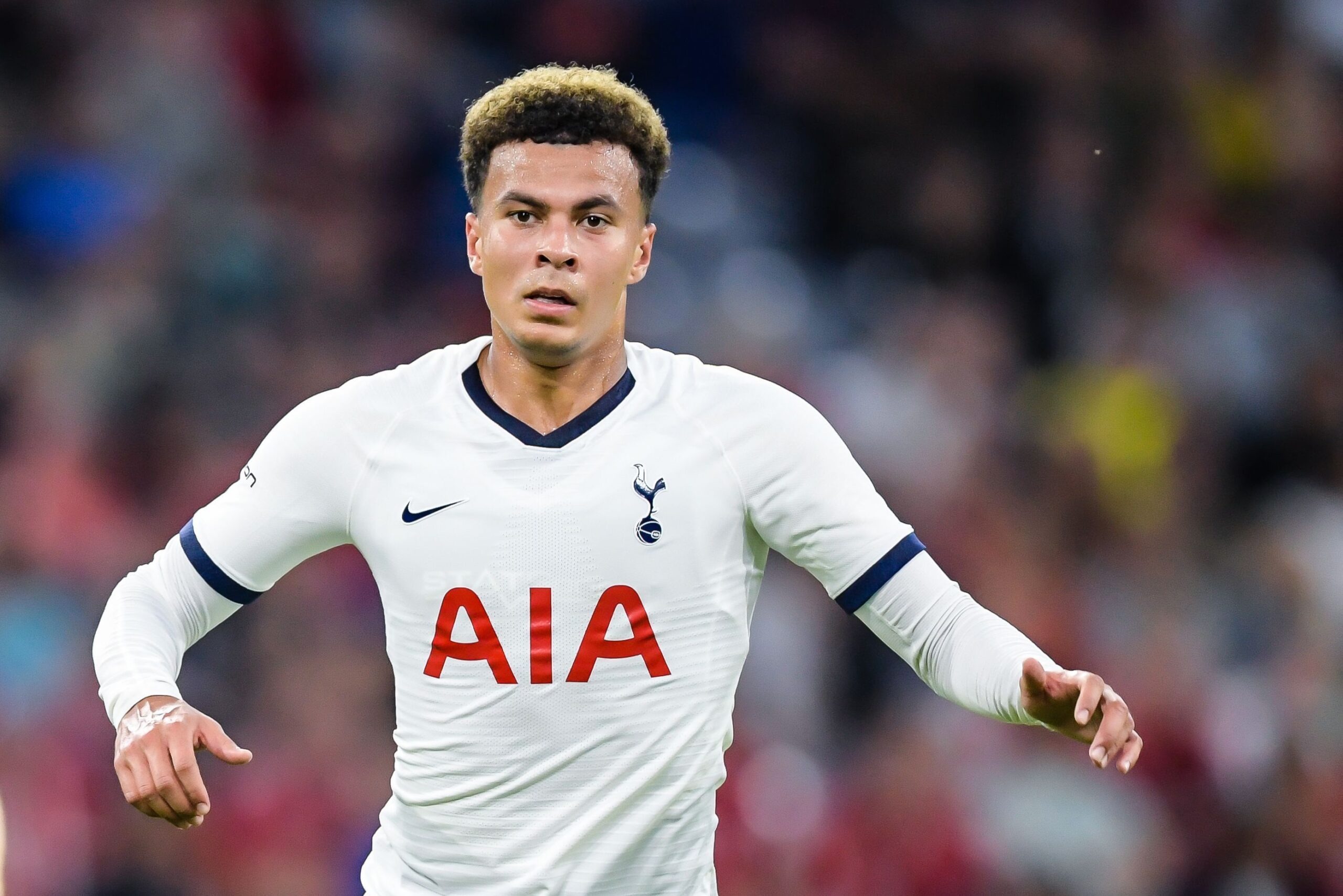 Tottenham 2-0 Wolves: Kane and Hojbjerg scored goals