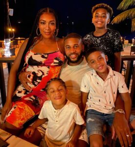 Devale Ellis Bio: Net Worth, Career, Wife & Parents