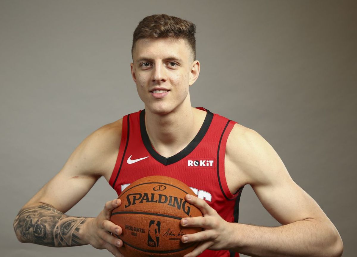 Meet Isaiah Hartenstein Sister Jasmine- Age Gap And Family Tree
