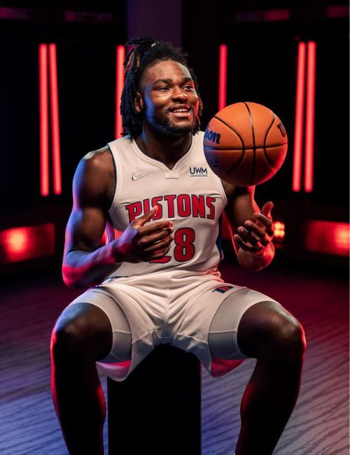 Isaiah Stewart: Net Worth, Family & Controversy