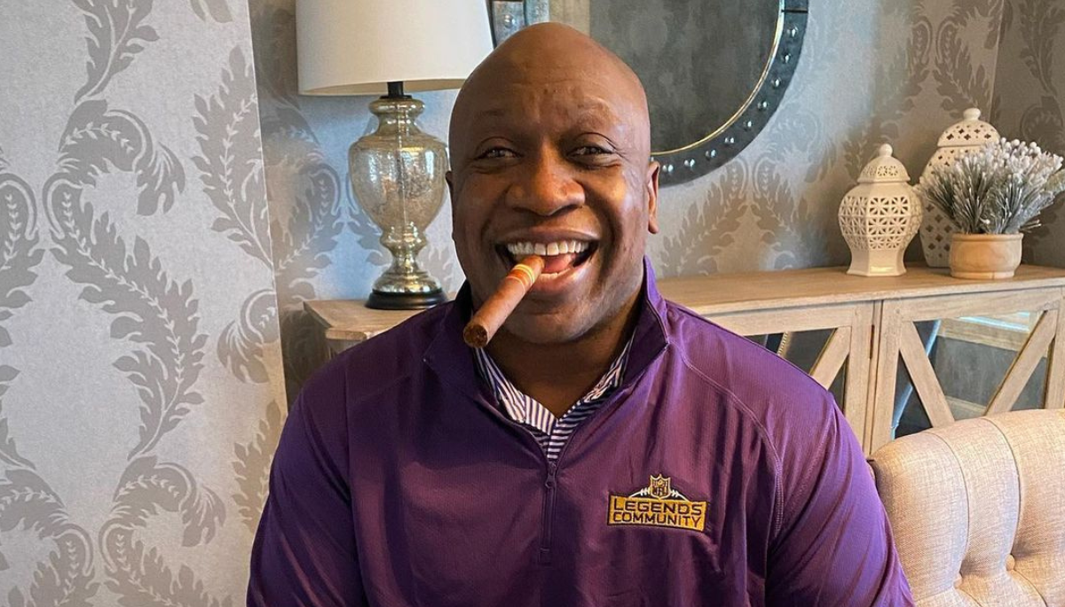 John Randle Enjoying Retirement With Wife Candace Randle And Kids