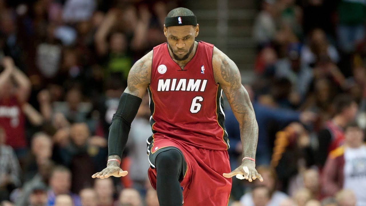 LeBron James Bio: Early Life, Records & Net Worth