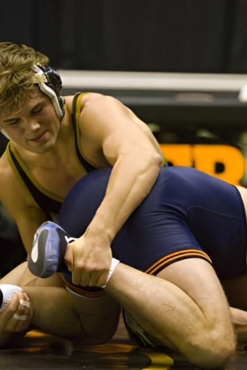 Ben Askren Brother Max Askren Runs Wrestling Academy