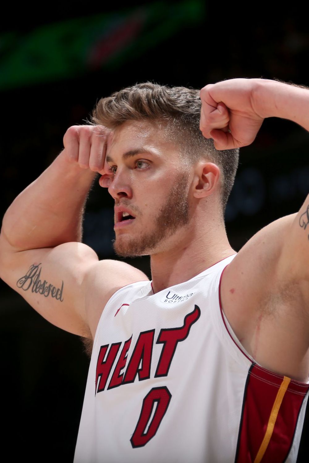 Meyers Leonard Brother Bailey And Chris Share An Unbreakable Bond