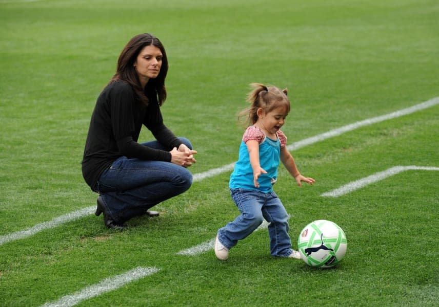 63 famous Quotes by Mia Hamm