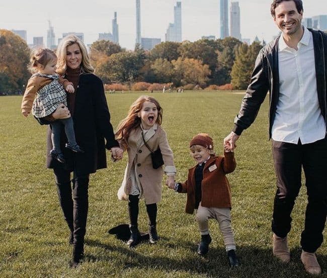 Samantha Ponder: Kids, Husband, Podcast & Net Worth