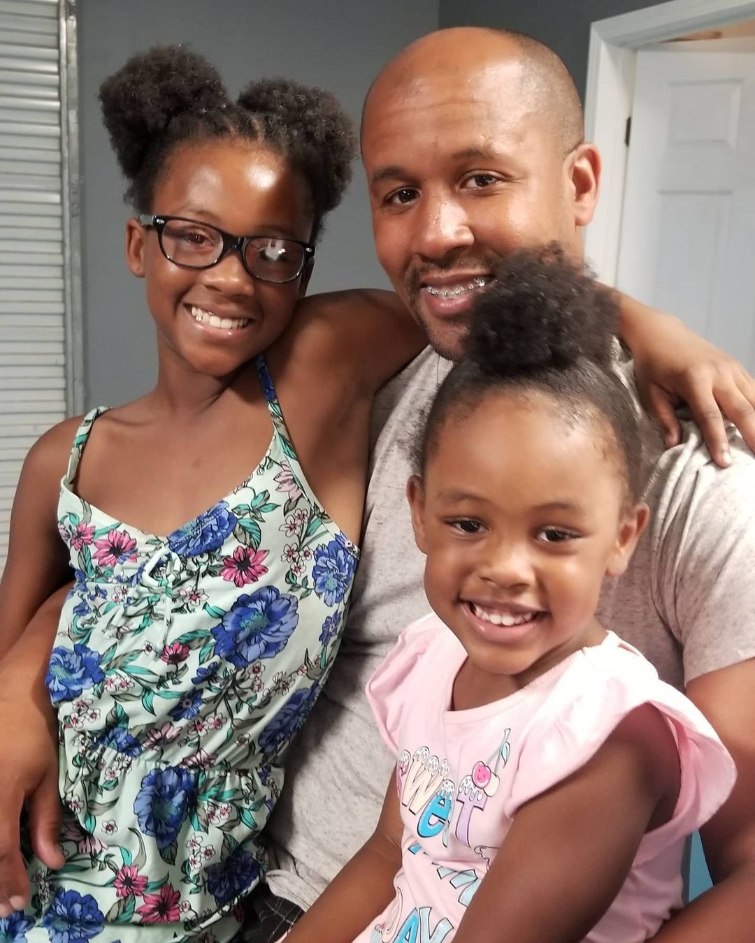 Chanda Rubin Husband Mireyou Hollier And Daughter