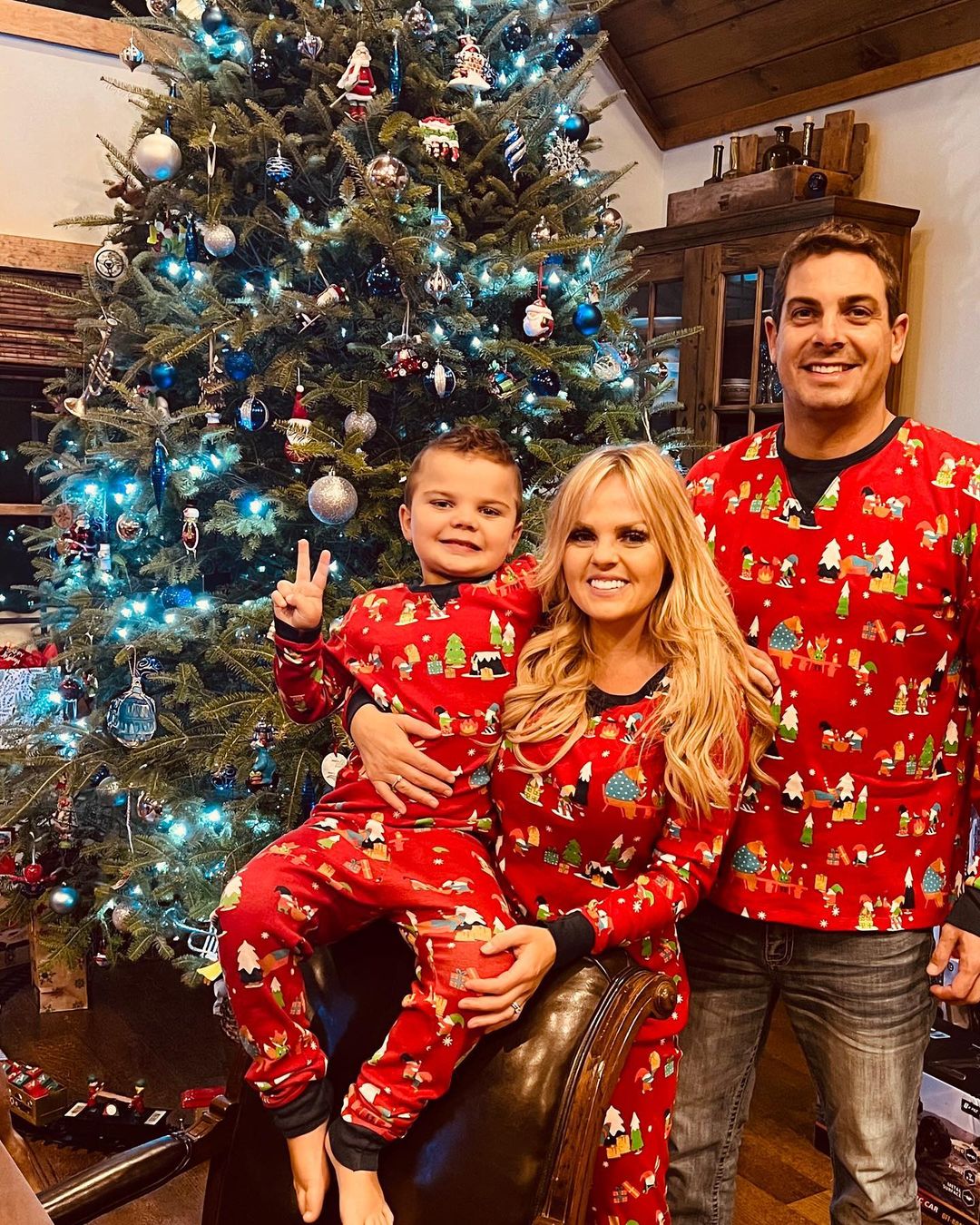 Stewart Friesen Wife Jessica Friesen Is Proud Mom Of Son Parker