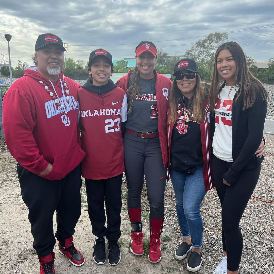 Tiare Jennings Parents Ignacio And Maria Jennings Are Her Inspiration