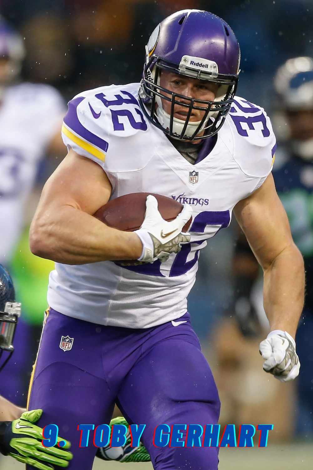 12 Smart NFL Players