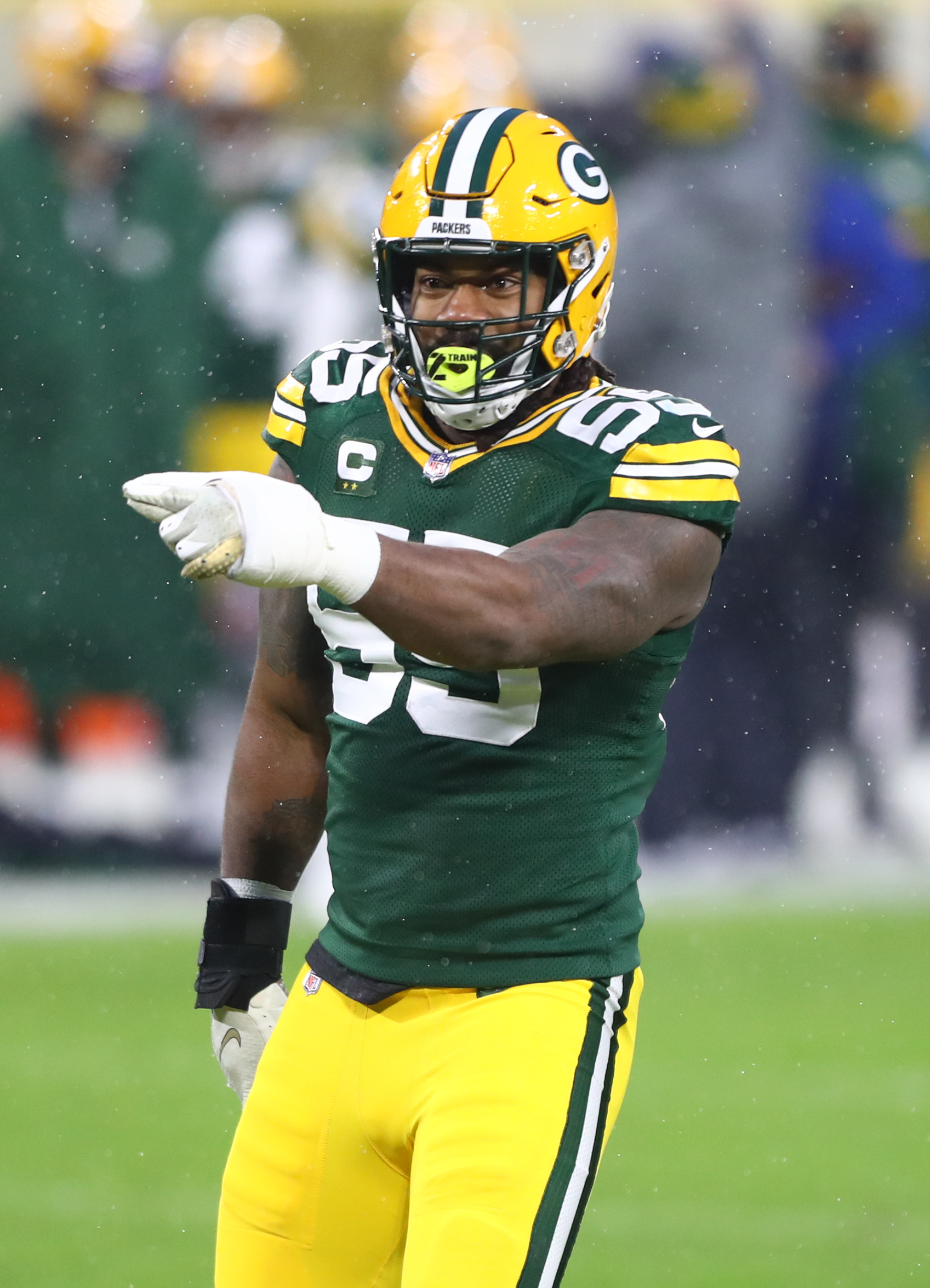 Ranking 15 Best NFL Edge Rushers
