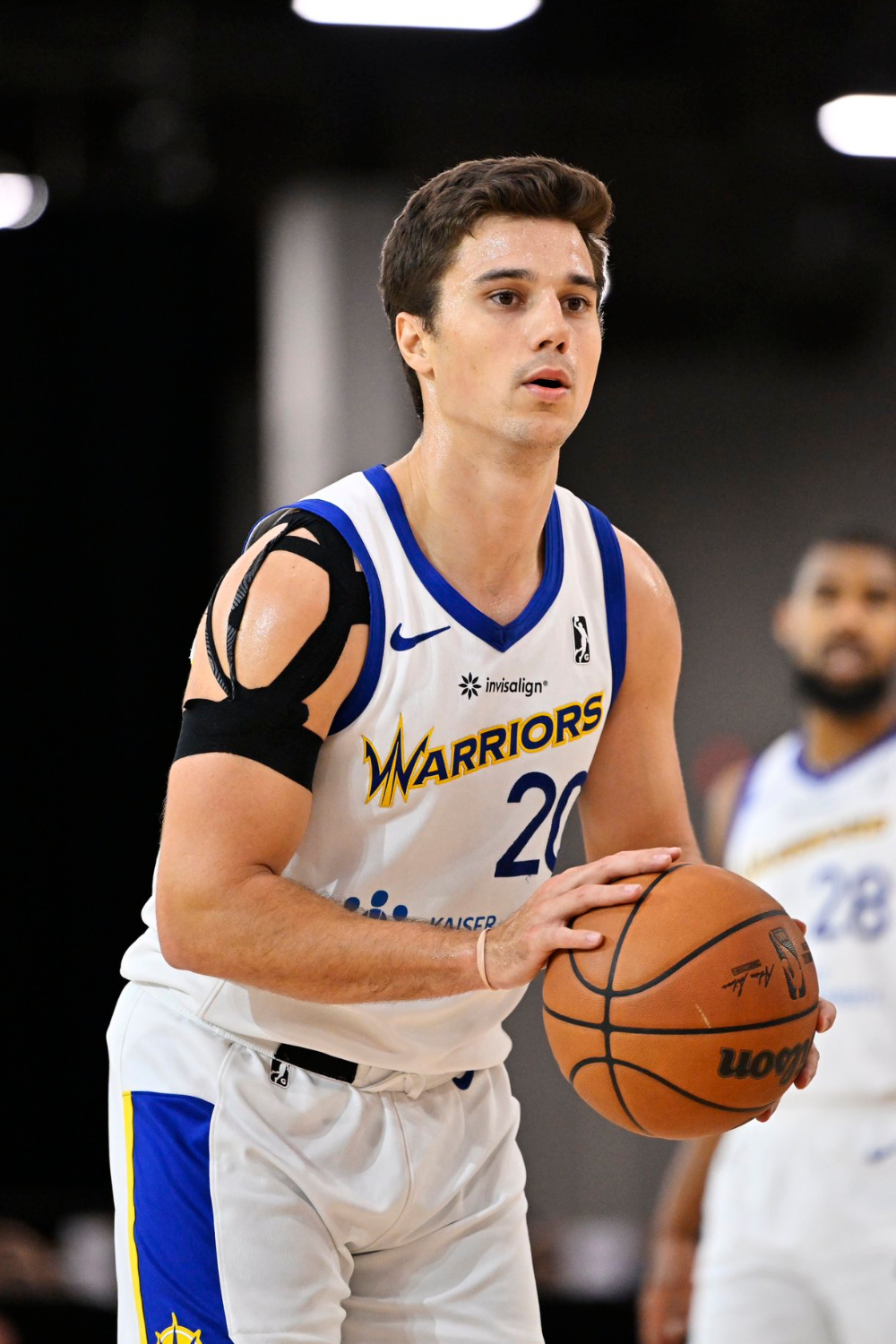 Dusty Hannahs Bio: Childhood, College, Warriors, G League & Salary