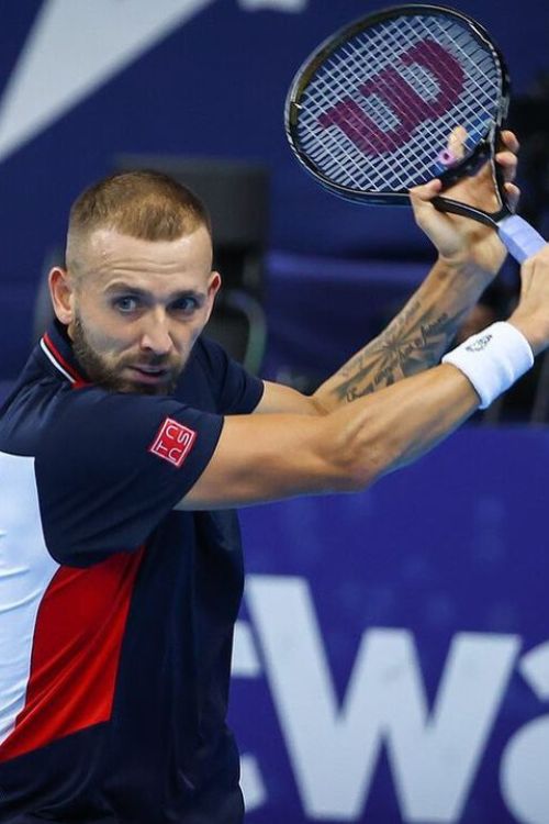 Who Are Clare And Laura Evans? Dan Evans Sister