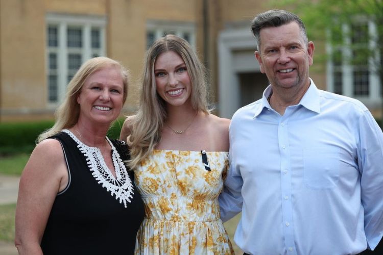 Who Is Madison Shipman? Ally Shipman Sister- Family Tree