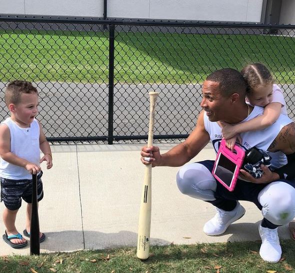 Leonys Martin: Contract, Trade, Illness, Wife & Net Worth
