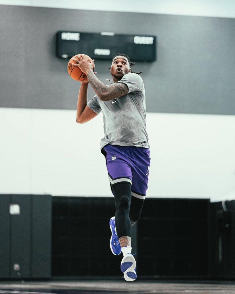 Richaun Holmes: Net Worth, NBA & Parents