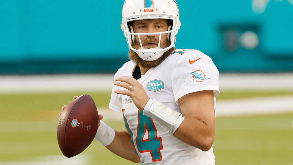 Ryan Fitzpatrick signed Washington to one-year, $10M deal